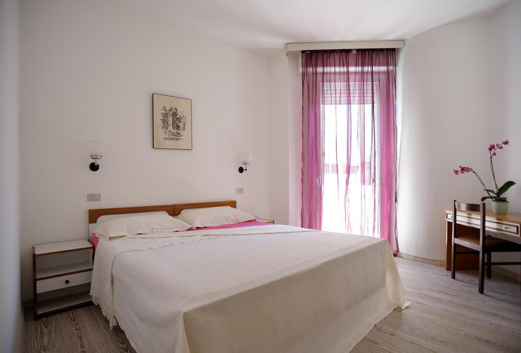 Solemare Hotel E Residence ミザーノ・アドリアーティコ 部屋 写真
