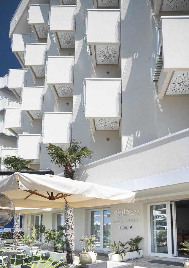 Solemare Hotel E Residence ミザーノ・アドリアーティコ エクステリア 写真